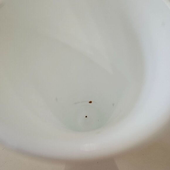 Colony Harvest Milk Glass Vase 7.5" grape vine leaves milkglass raised relief ho - Picture 4 of 9